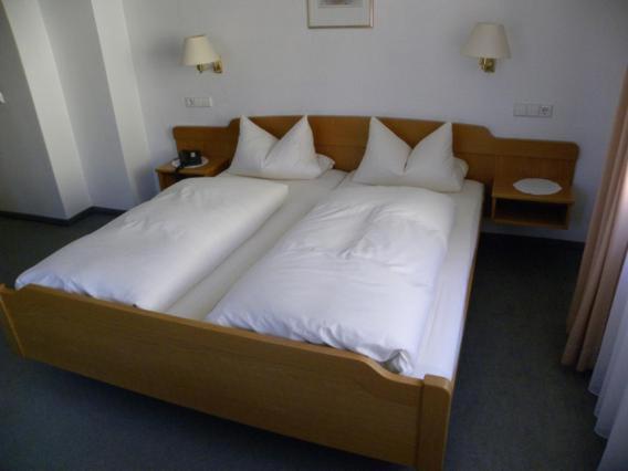Hotel Restaurant Adler Buehlertal Номер фото